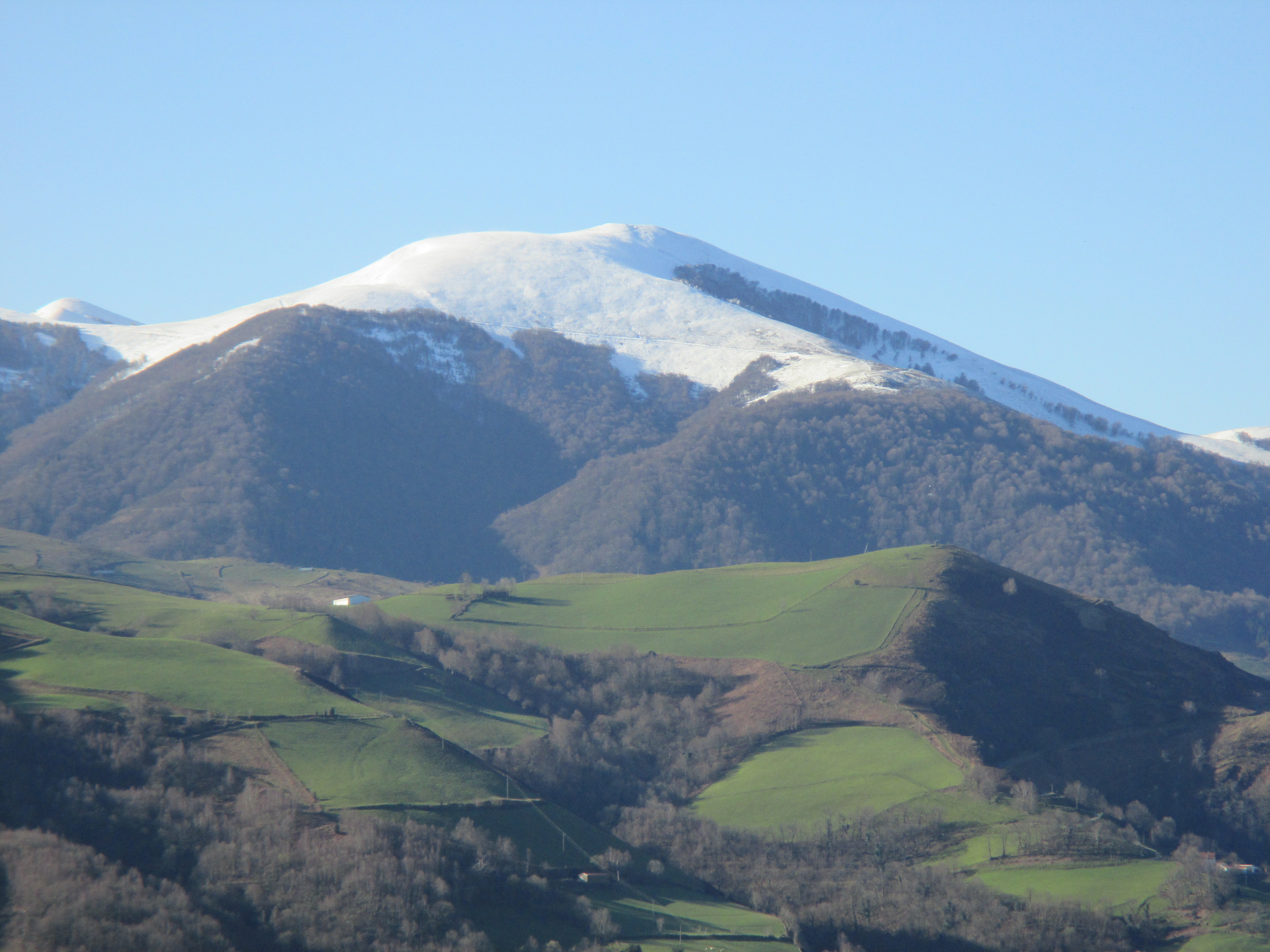 Astabizkar neguan. Peio Kamino Kaminondoren argazkia.