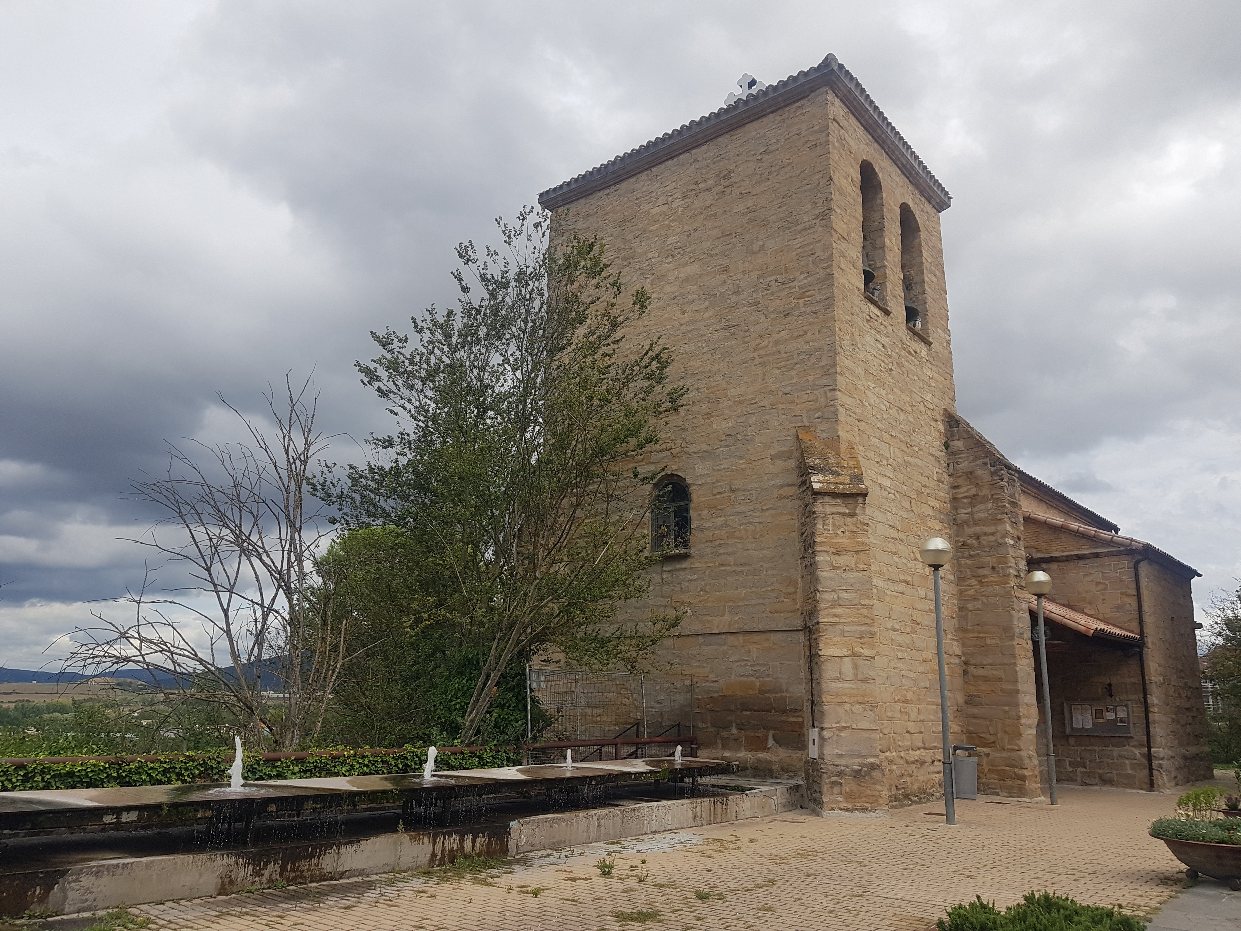 Barañain zaharreko eliza. Rafa Maestroren argazkia.