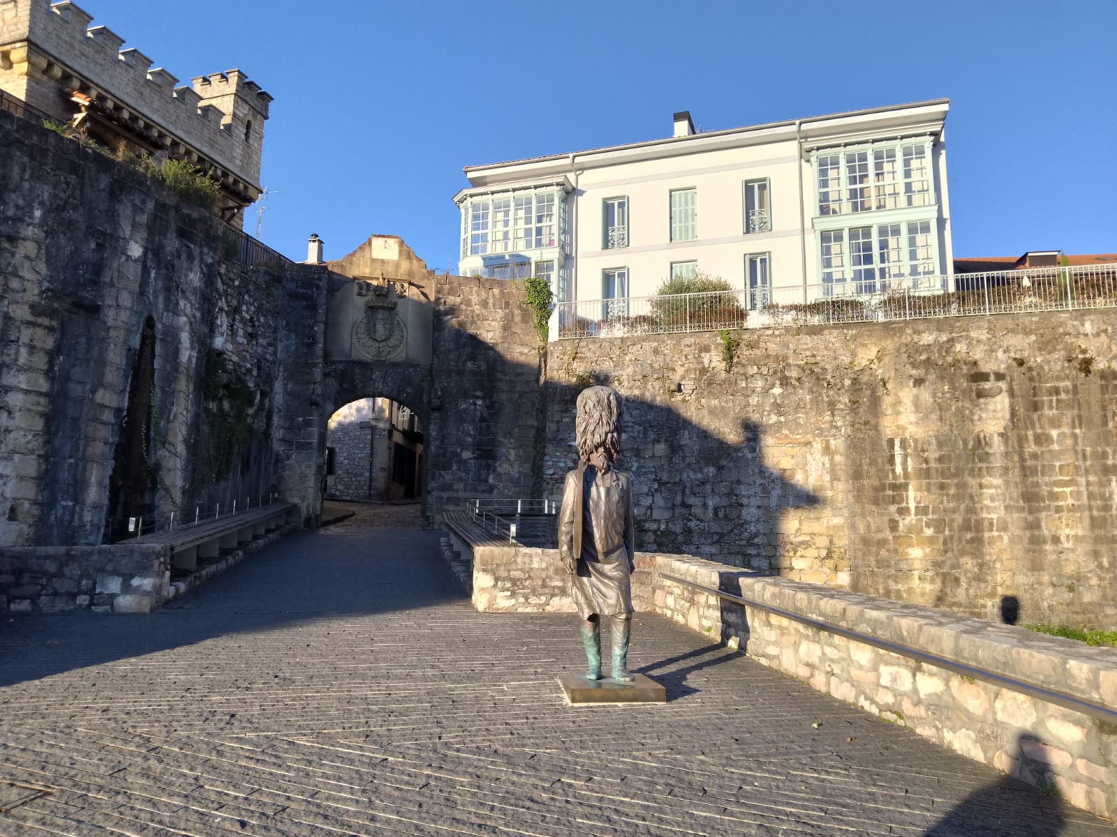 Hondarribiko harresiak. Aloña Oteroren argazkia.