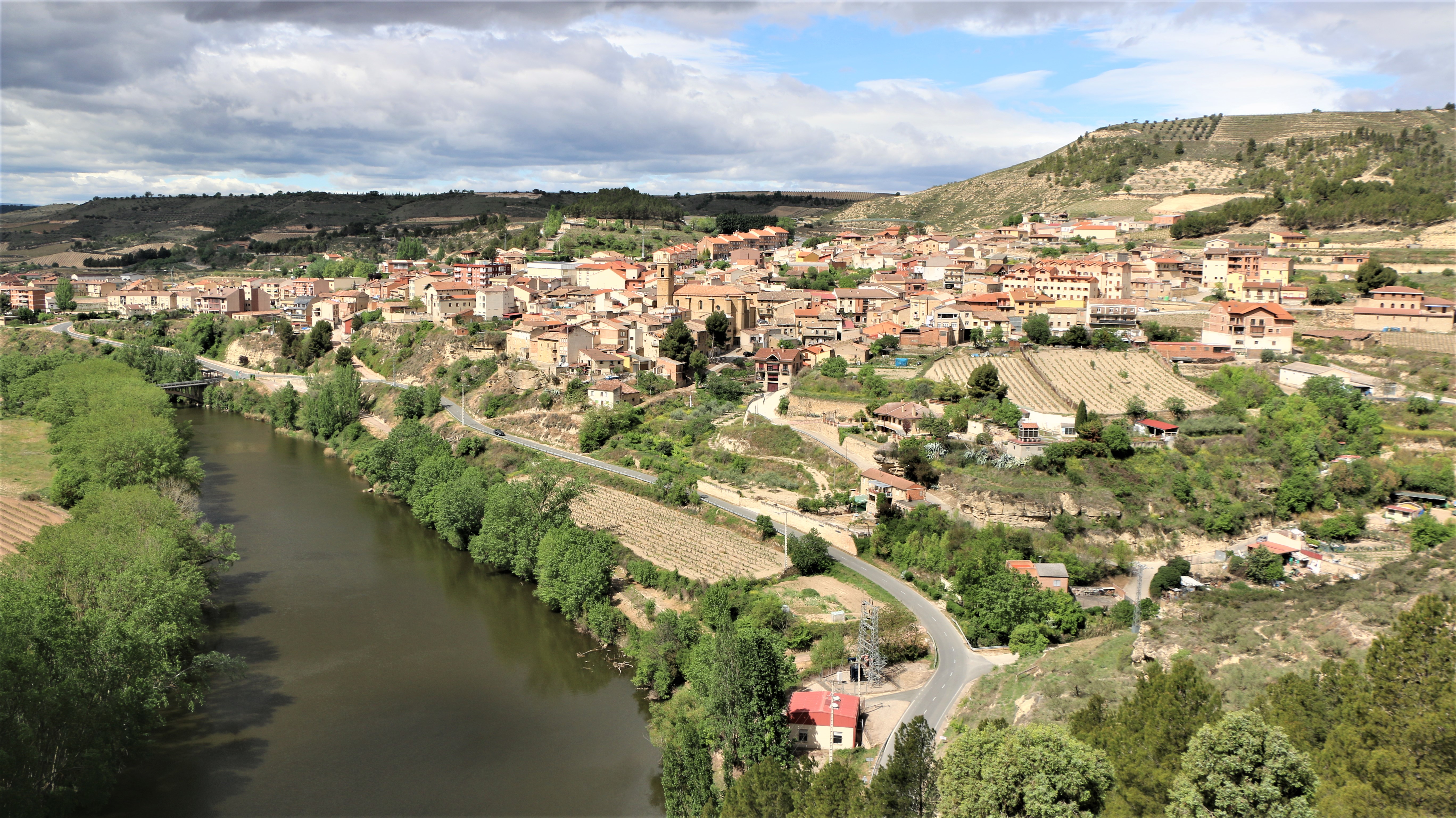 Lapuebla de Labarca, Ebro ibaiaren altzoan. José Ángel Chascoren argazkia.