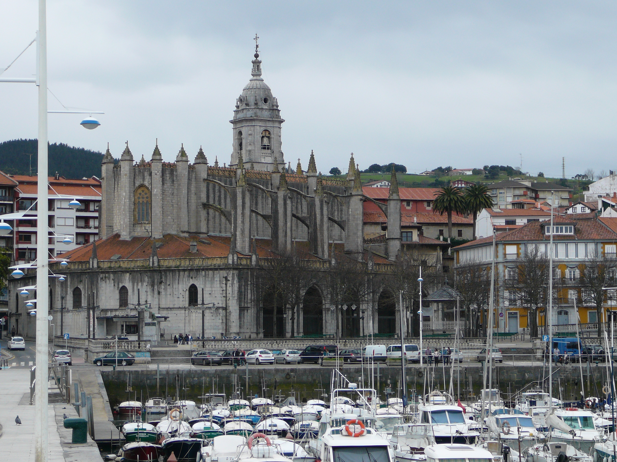 Andra Mariaren Jasokundearen eliza nagusia Lekeition. Patxi Galeren argazkia.