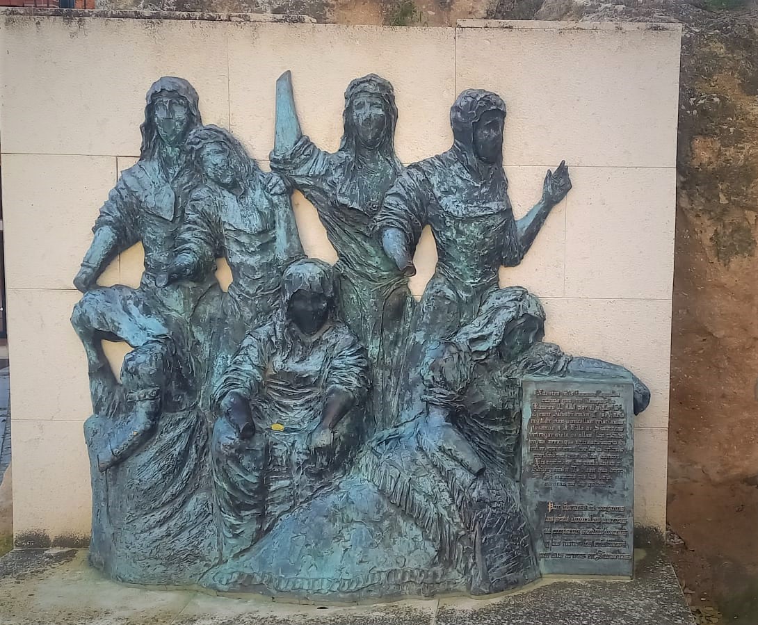 Las siete mancas de Simancas. La etimología popular al servicio de la toponimia es una fuente a menudo de datos de importancia. Foto del autor. 17.11.2022