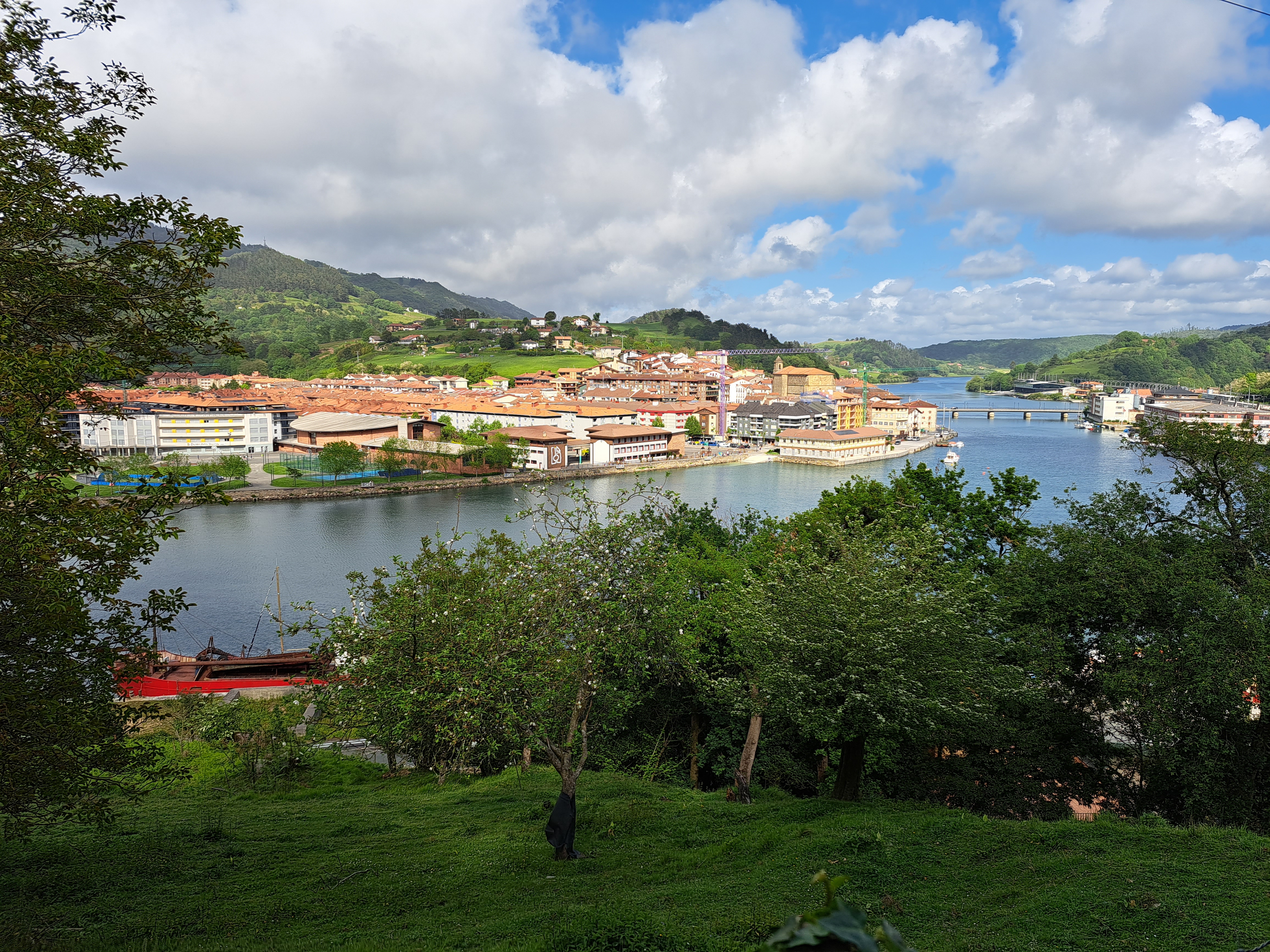 Orio herria eta Oria ibaia. Luis Sarasolak egindako argazkia.