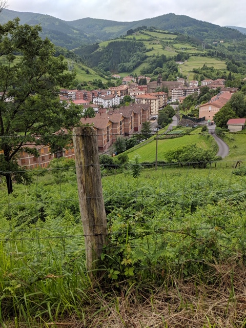 Zegama herria. Zegama-Aizkorri mendi maratoiaren argazkia.