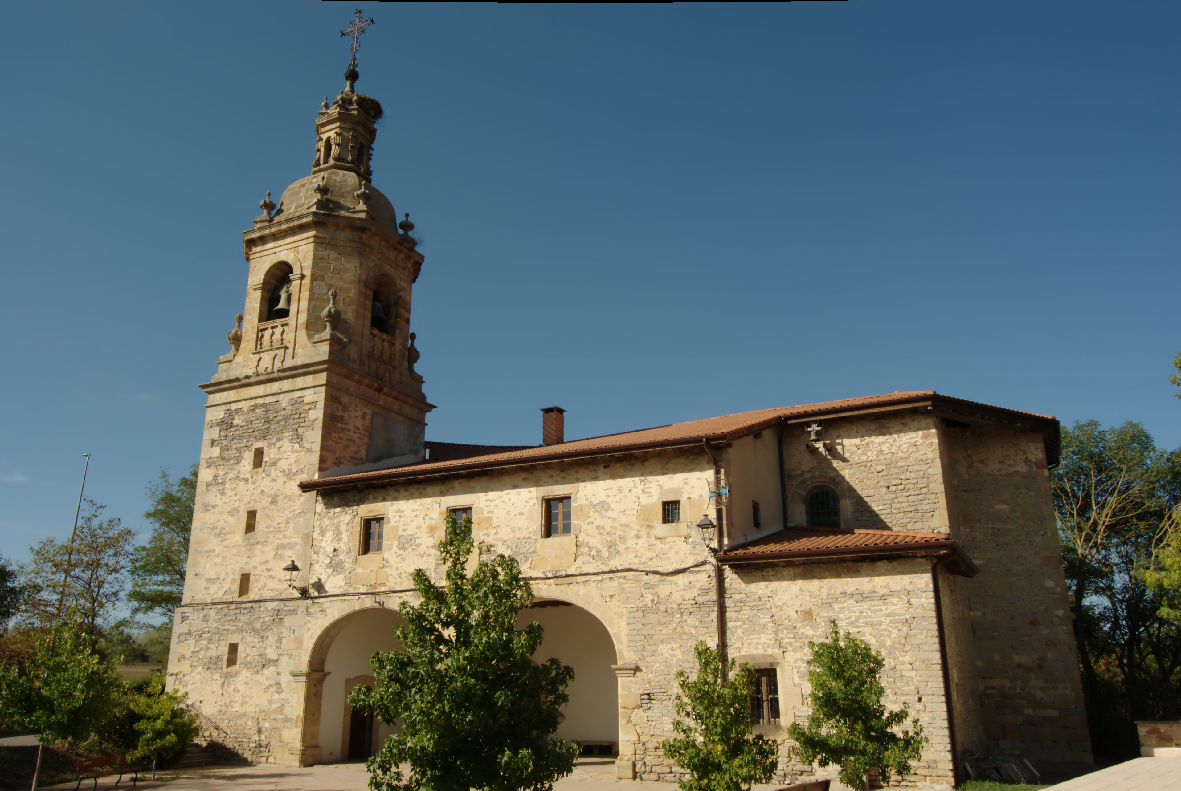 Lukuko eliza. Natalia Evseevaren argazkia.